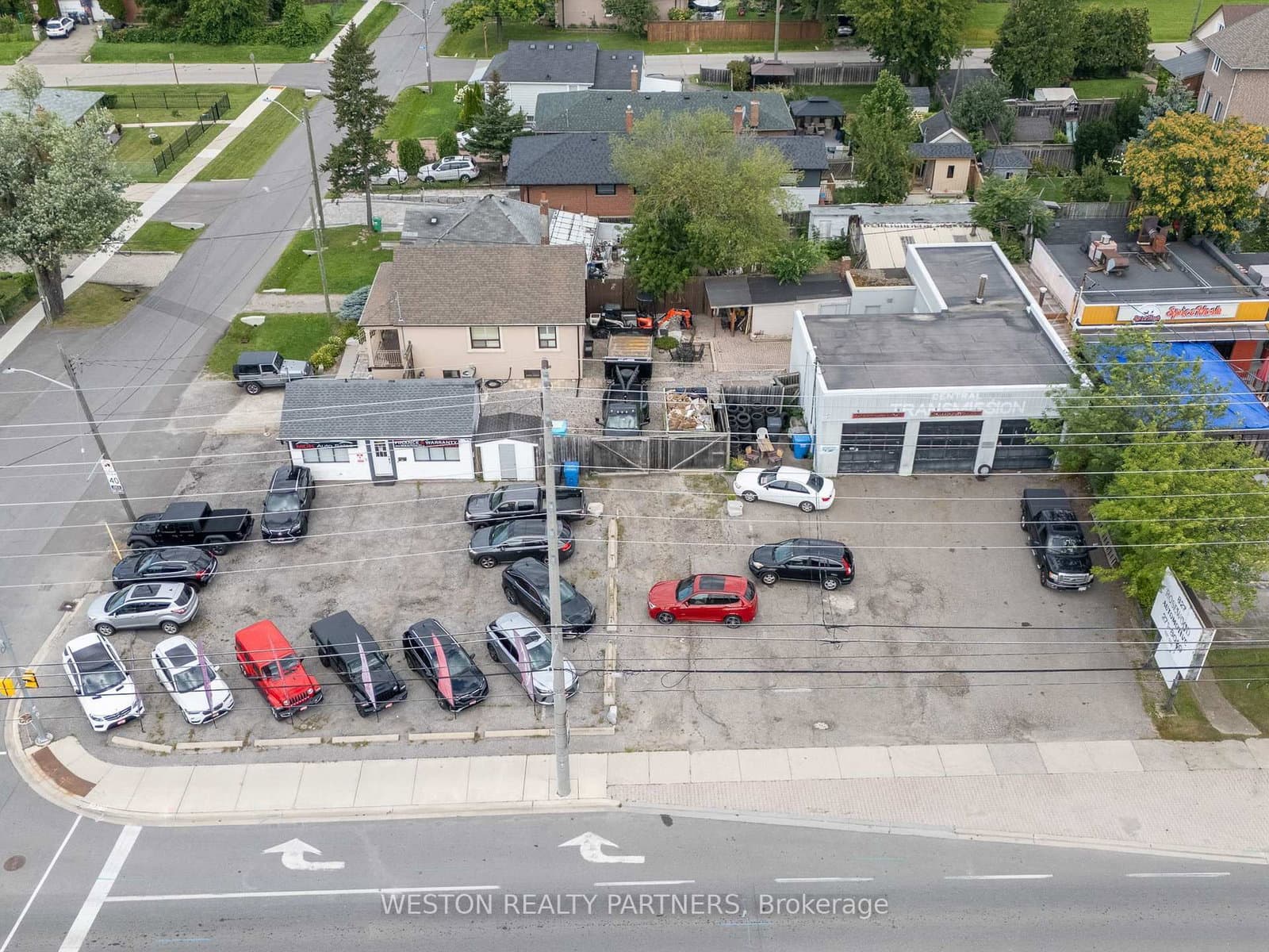 825-827 Lakeshore Road E thumbnail 6