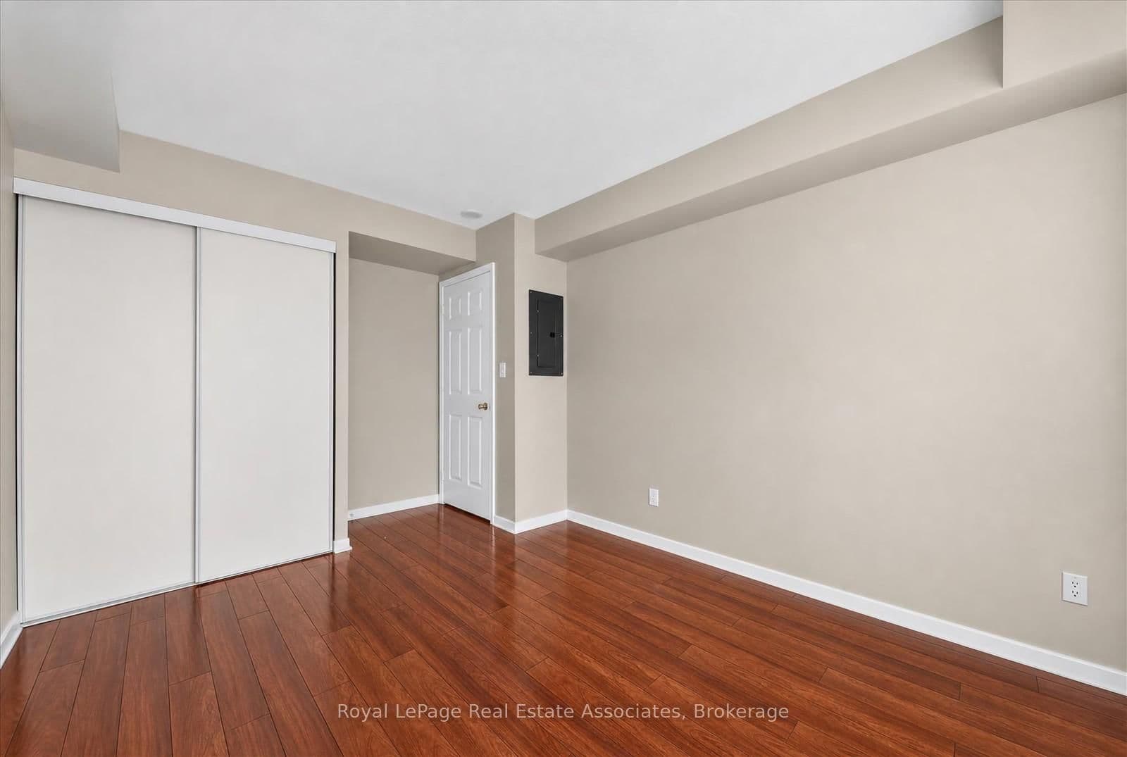 7 Michael Power Place, Unit 908 thumbnail 18