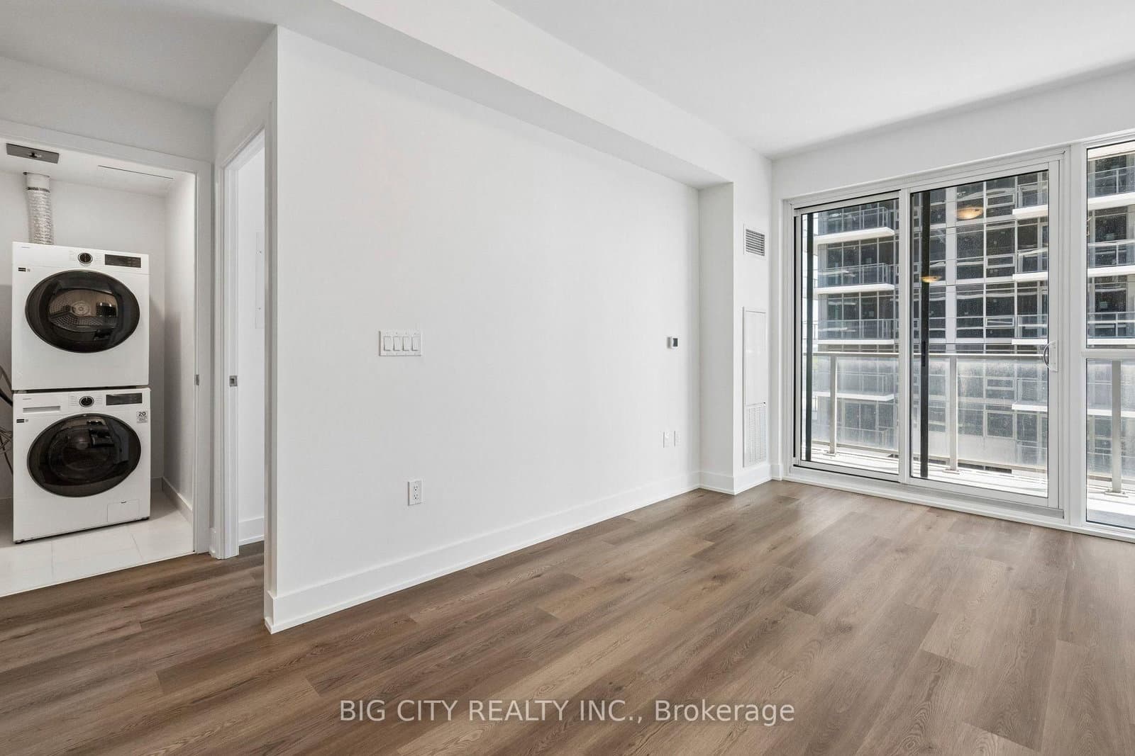 115 Nipissing Road, Unit 807A thumbnail 8