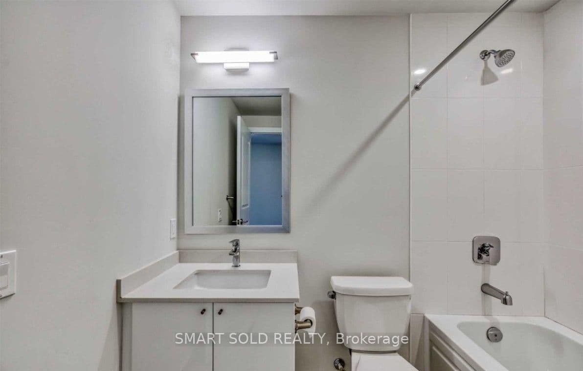 65 watergarden Drive thumbnail 11