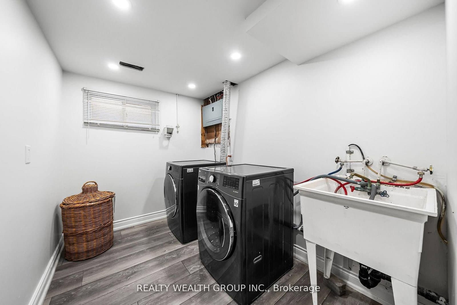 521 Timber Lane, Unit 39 thumbnail 23