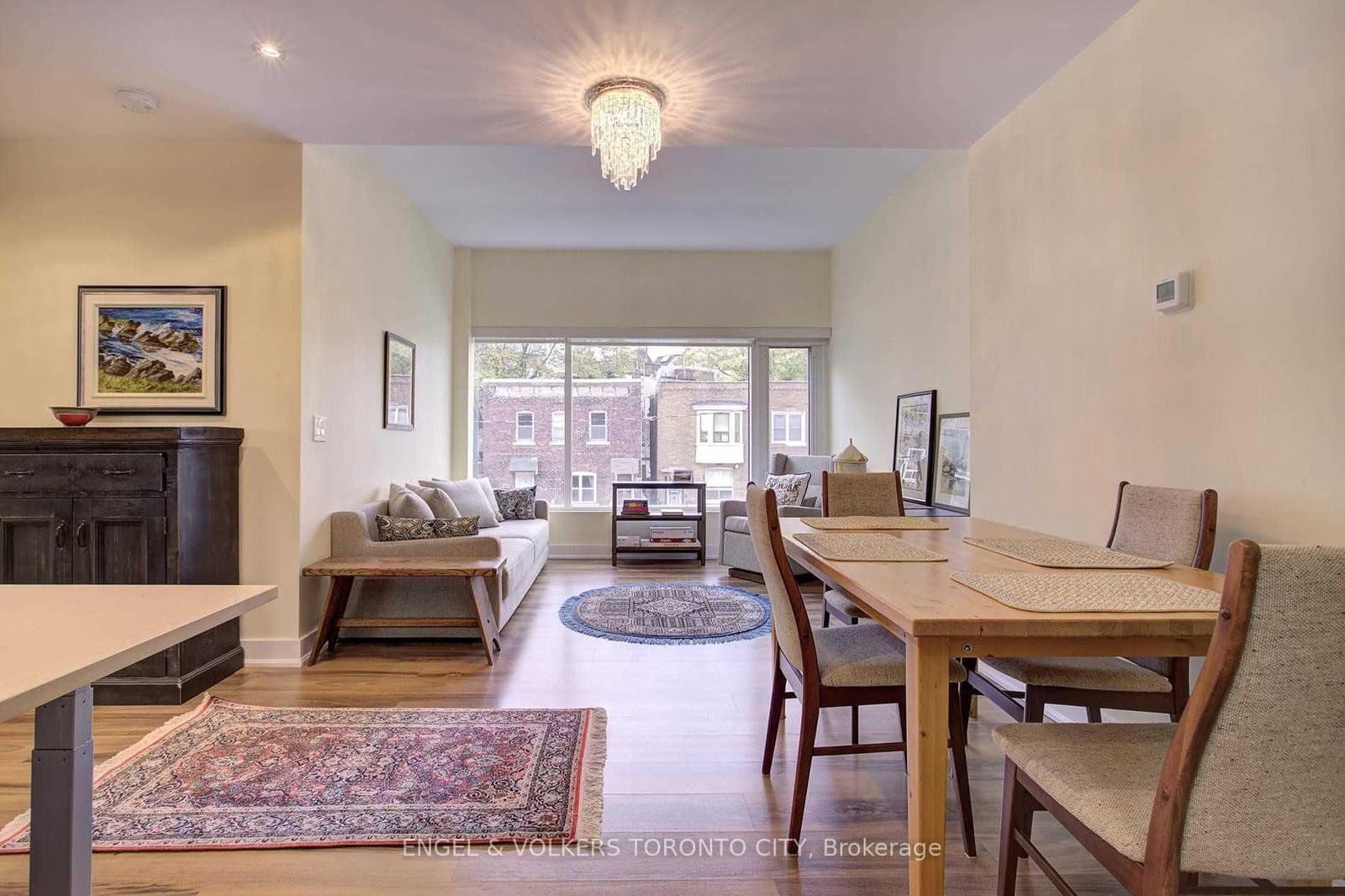 25 Ritchie Avenue, Unit 202 thumbnail 5