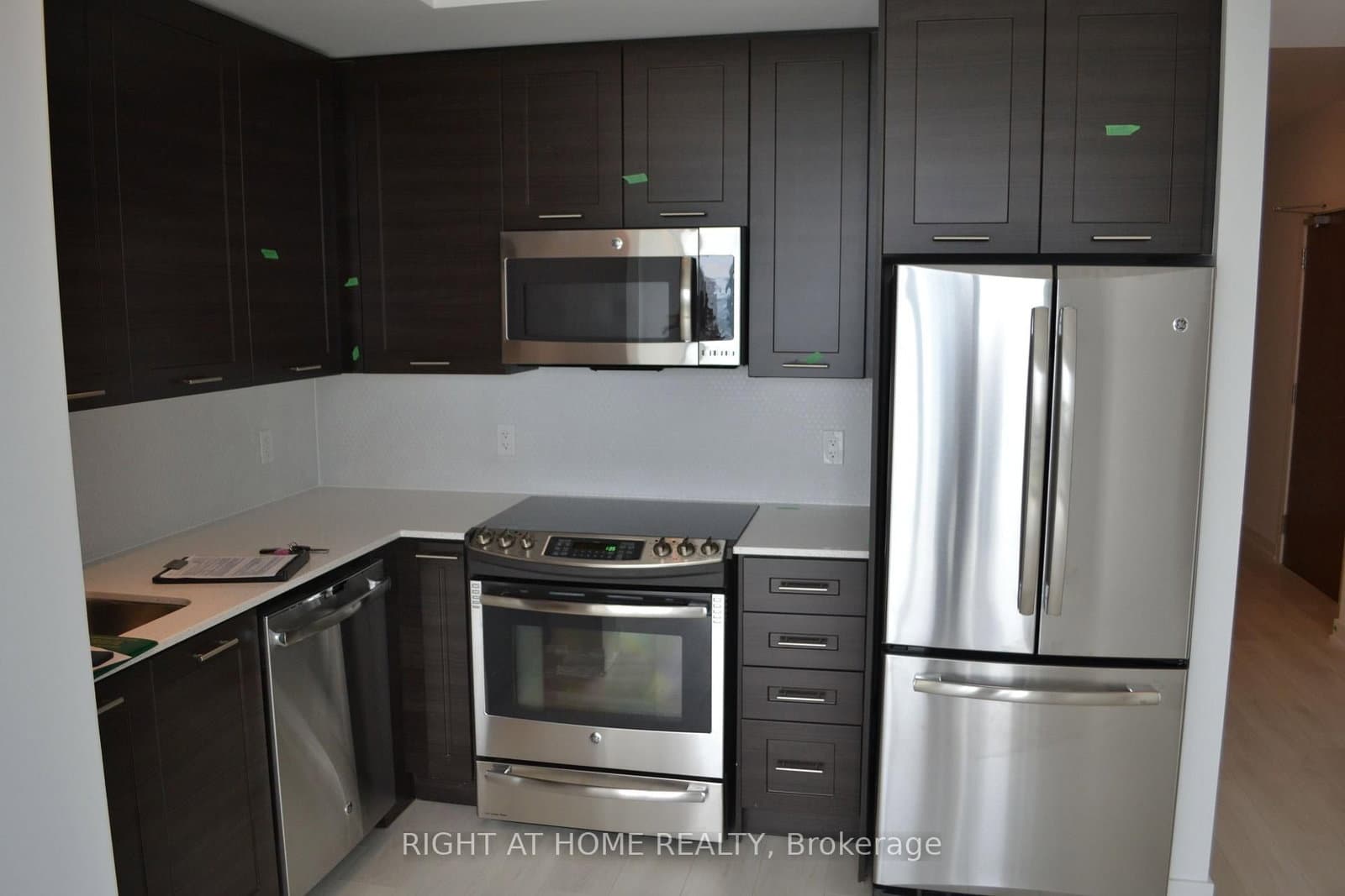 2212 Lake Shore Boulevard W, Unit 3509 thumbnail 22