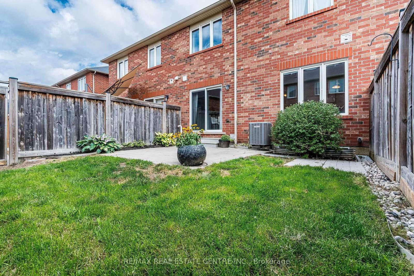 1020 Stemman Place thumbnail 36