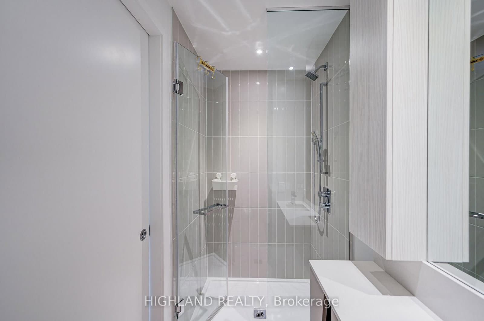 3883 Quartz Road, Unit 2403 thumbnail 10