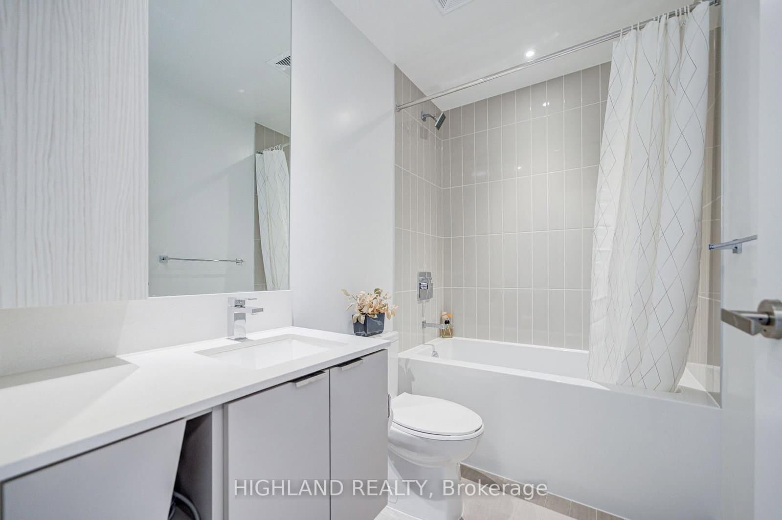 3883 Quartz Road, Unit 2403 thumbnail 11