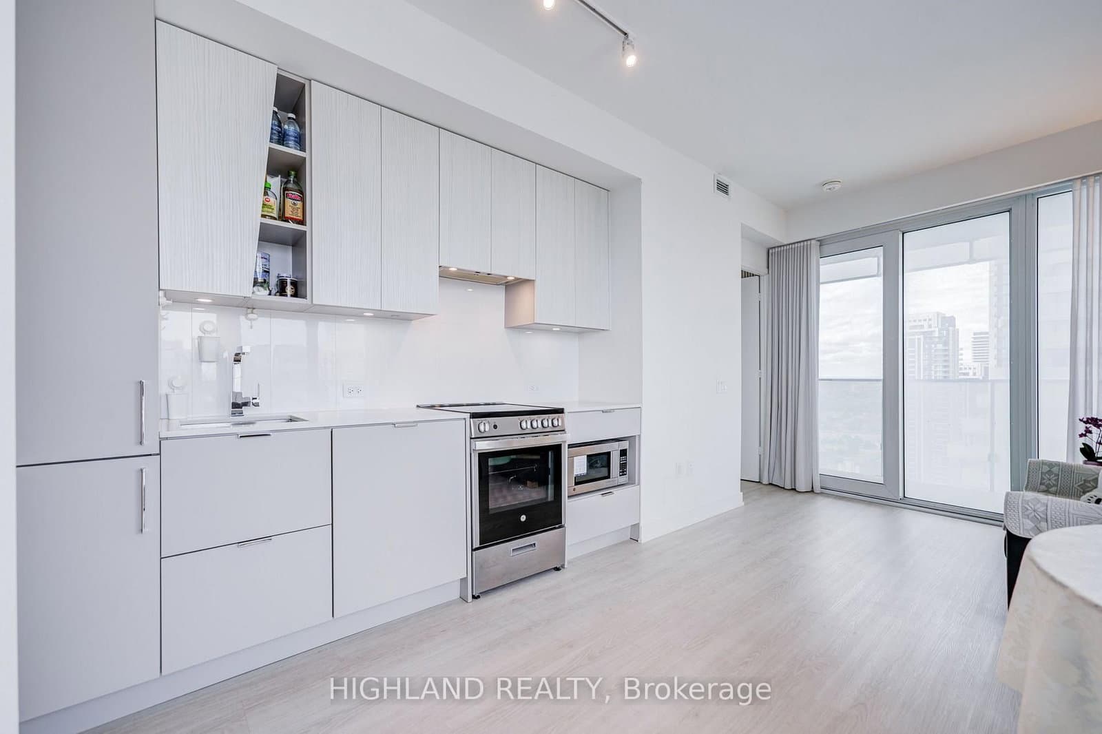 3883 Quartz Road, Unit 2403 thumbnail 8