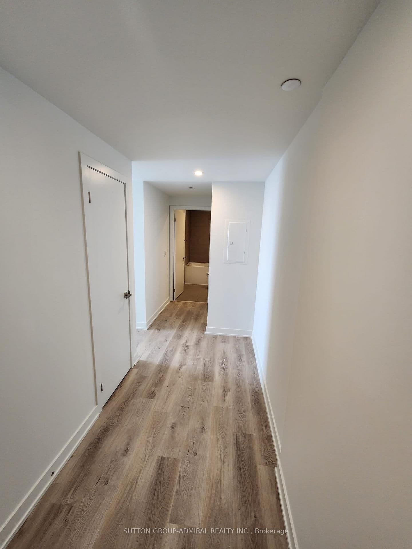 370 Martha Street, Unit 2308 thumbnail 3