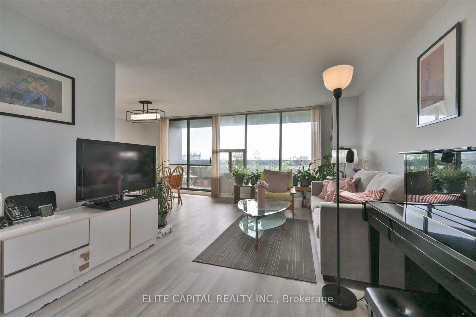 11 Wincott Drive, Unit #1710 thumbnail 8