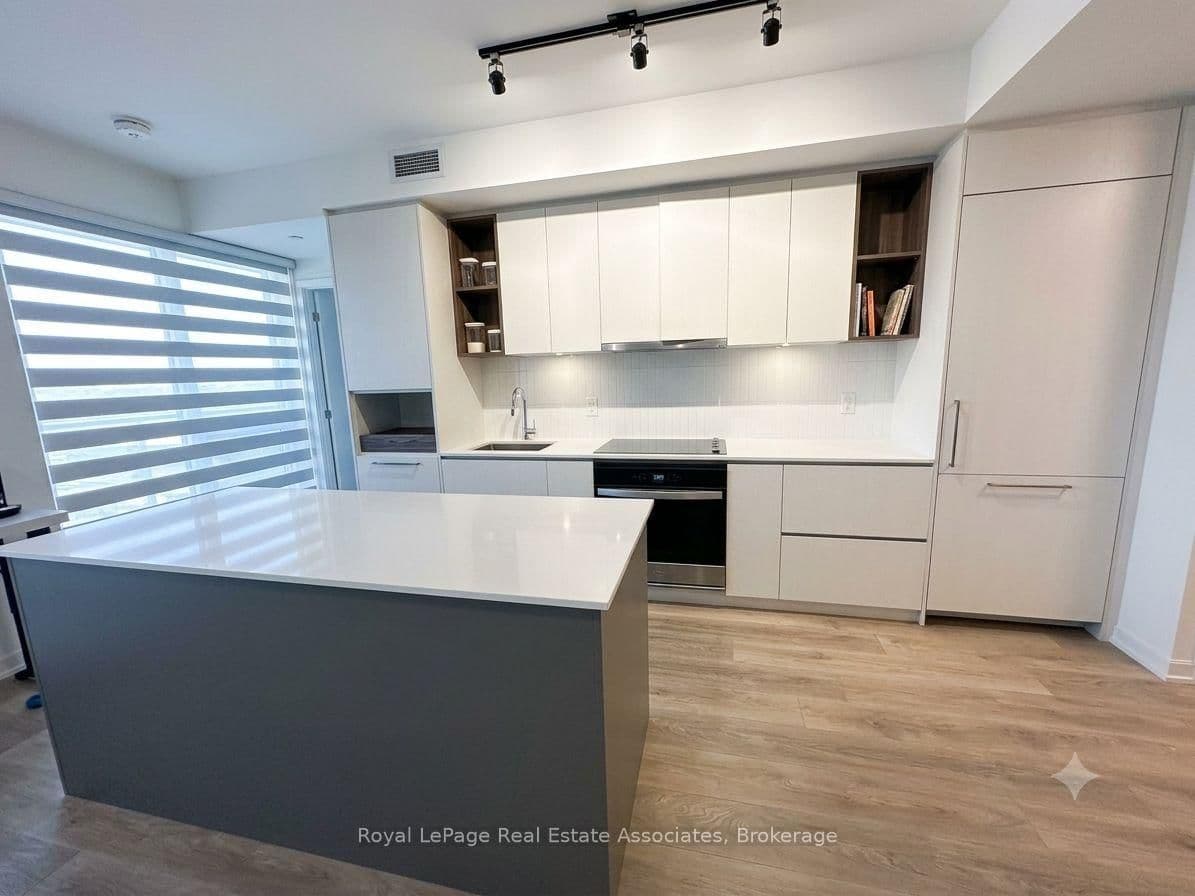 1285 Dupont Street, Unit 1309 thumbnail 6