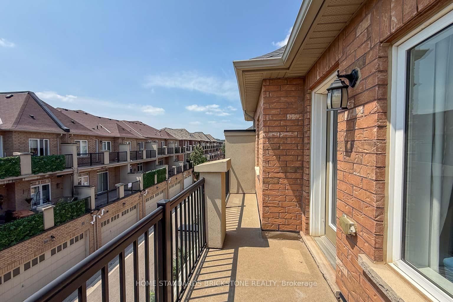 3058 Eberly Woods Drive thumbnail 23