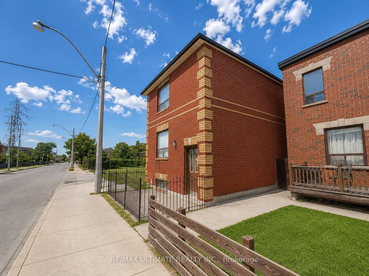 1440 DUFFERIN Street thumbnail 15