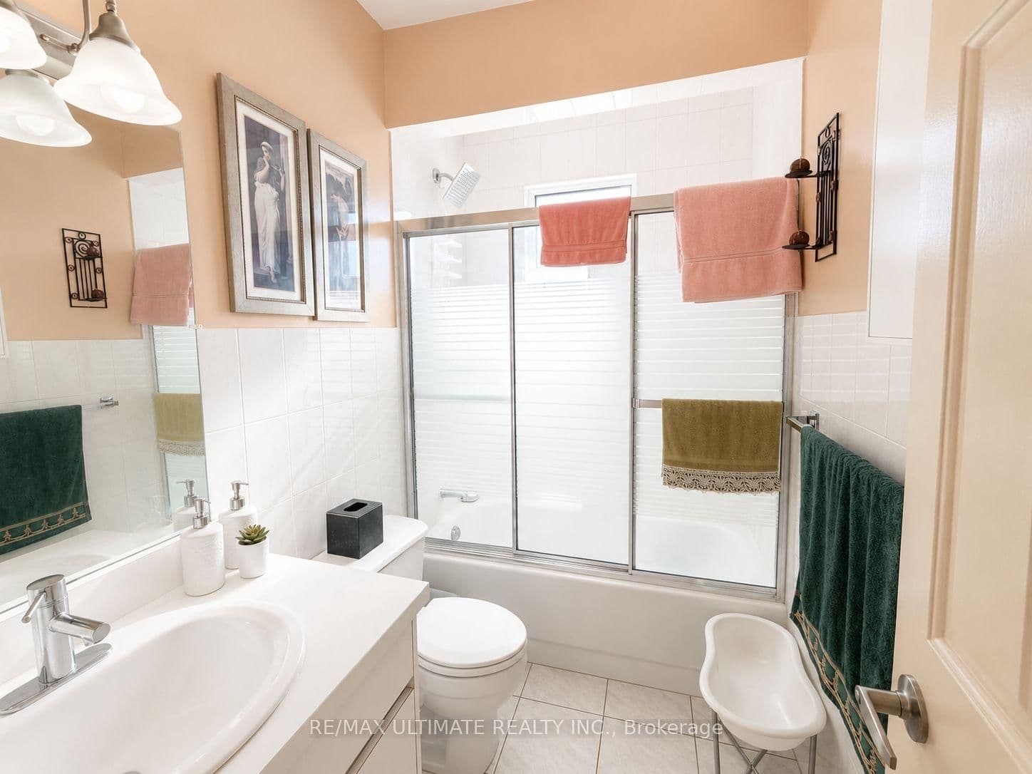 1440 DUFFERIN Street thumbnail 9