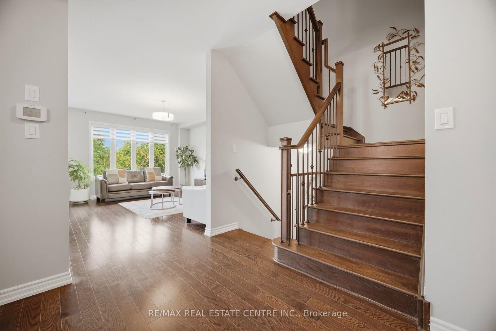 2425 QUETICO Crescent thumbnail 20