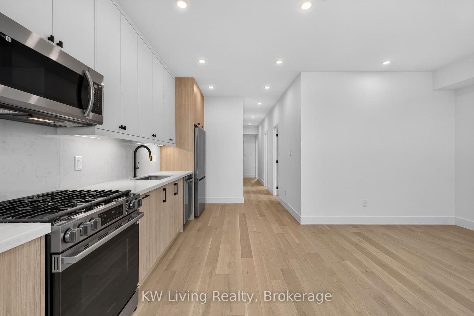 96 Belgravia Avenue thumbnail 11