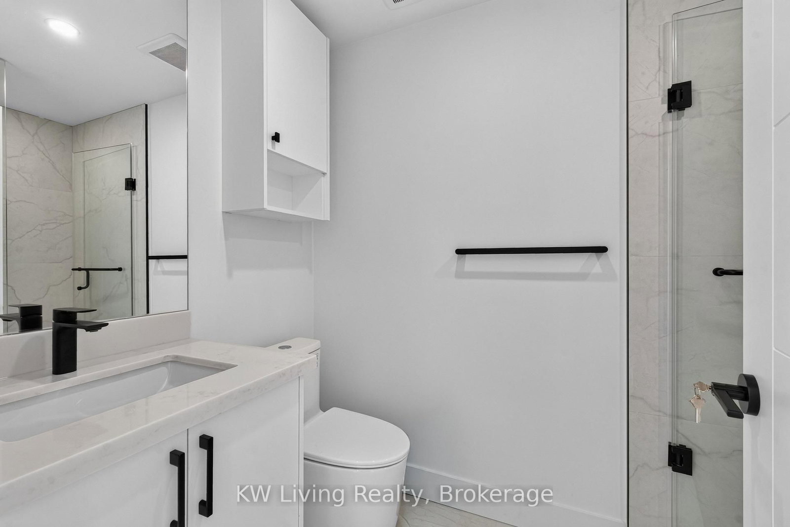 96 Belgravia Avenue thumbnail 17