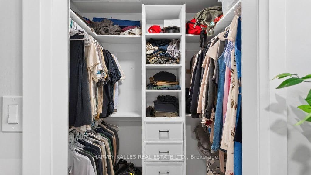 1160 Walden Circle, Unit 1 thumbnail 21