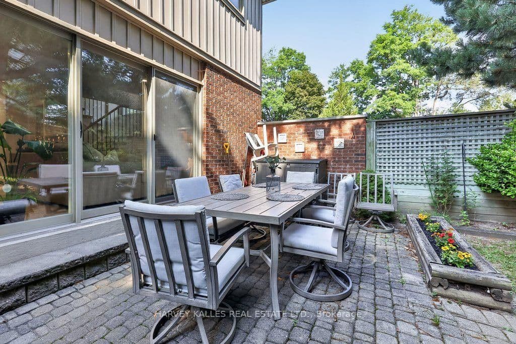 1160 Walden Circle, Unit 1 thumbnail 37