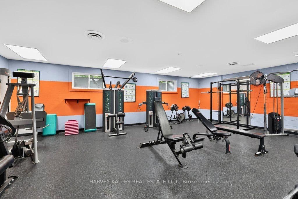 1160 Walden Circle, Unit 1 thumbnail 47