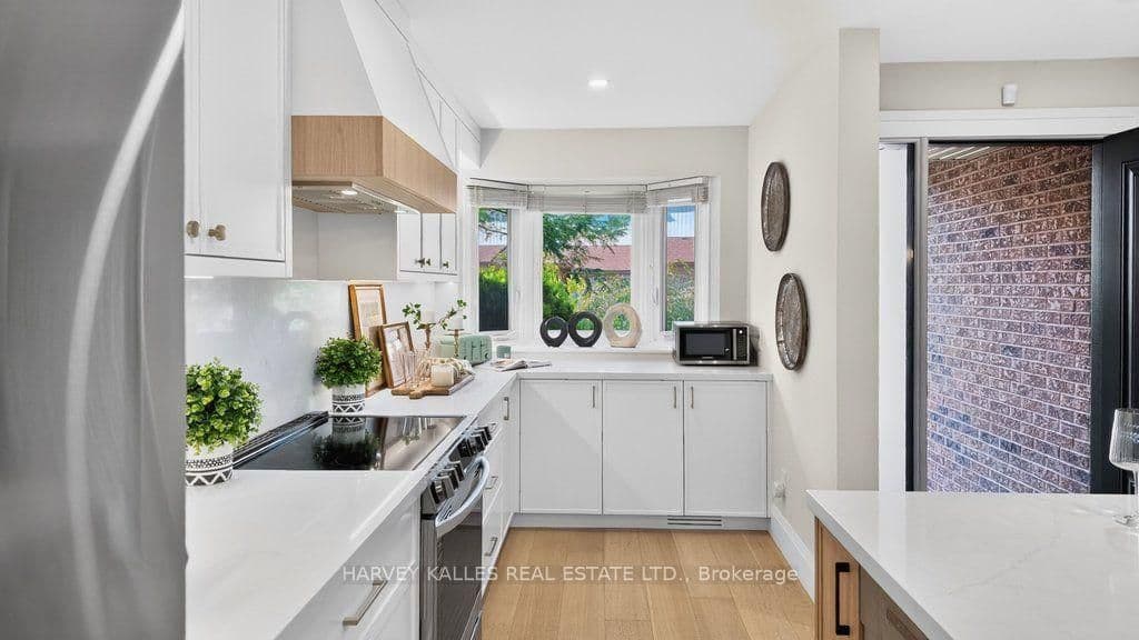 1160 Walden Circle, Unit 1 thumbnail 6