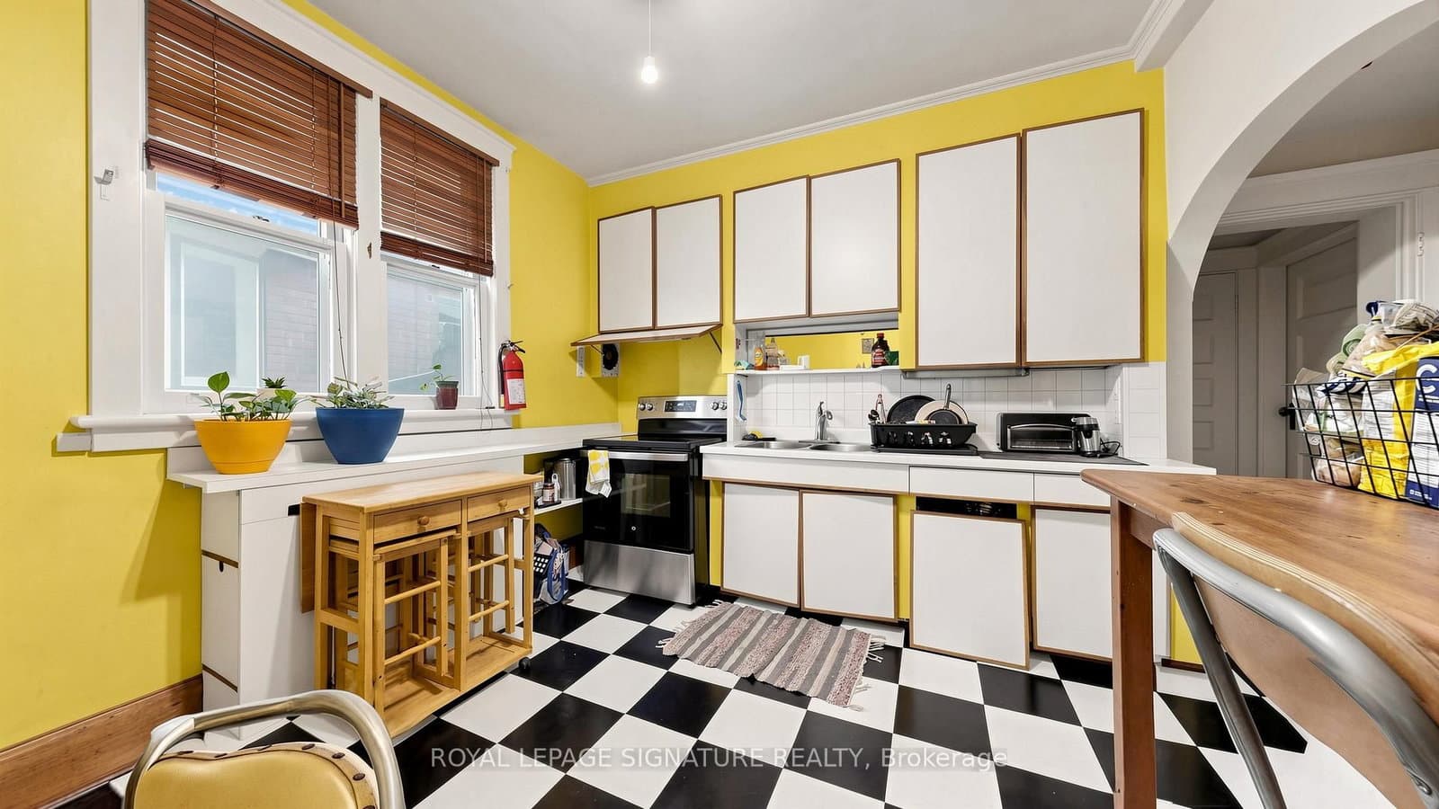 132 Marion Street thumbnail 5