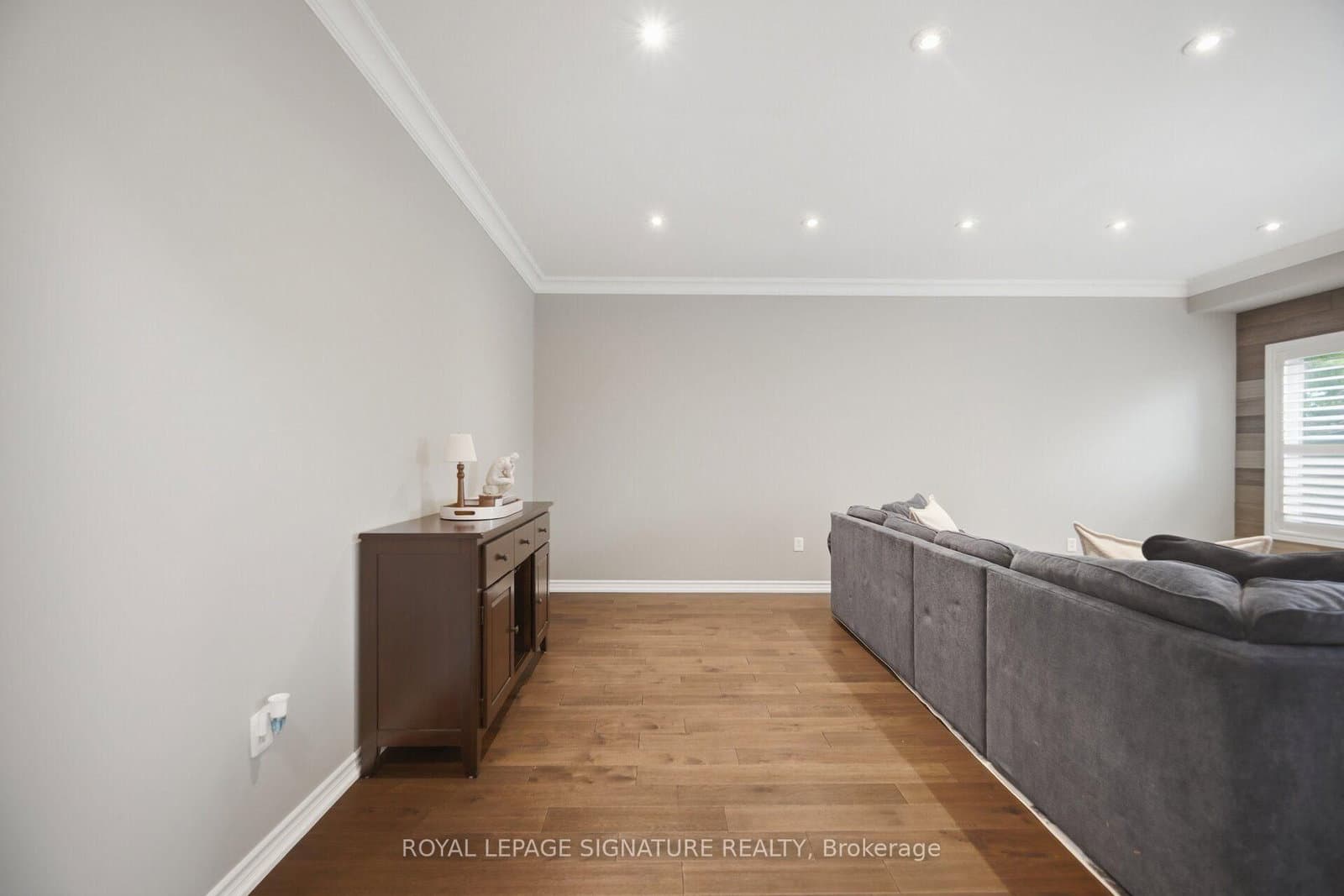 3059 Ferguson Drive thumbnail 7