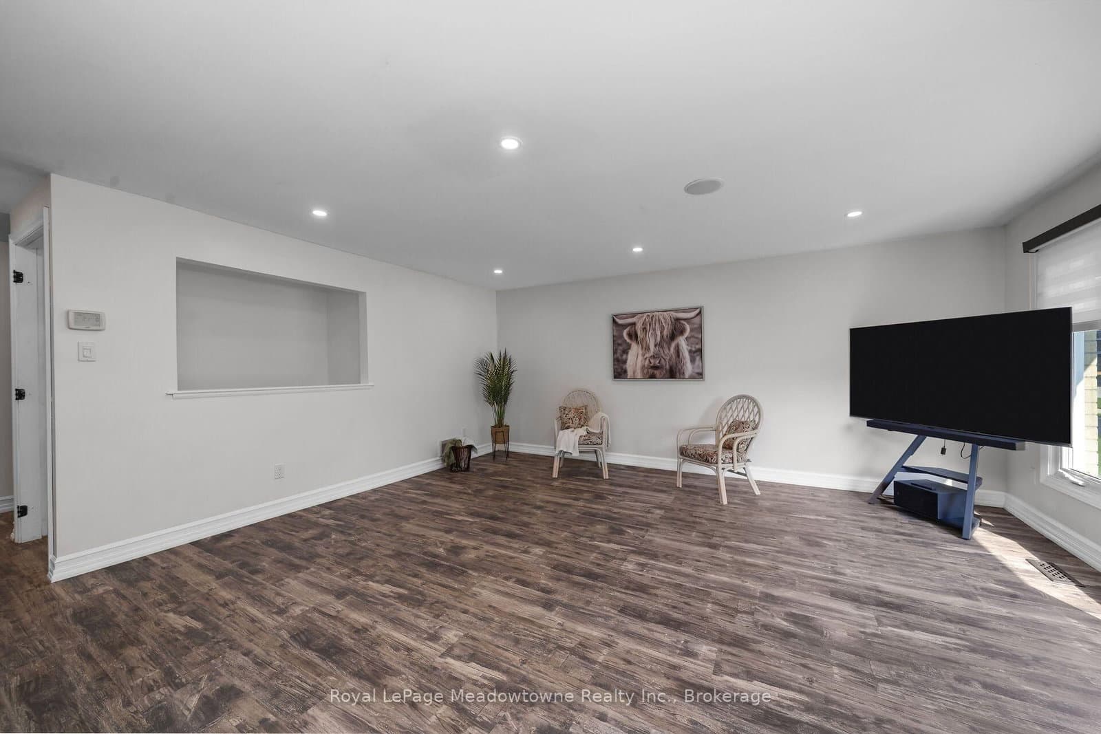 96 Macdonald Crescent thumbnail 6
