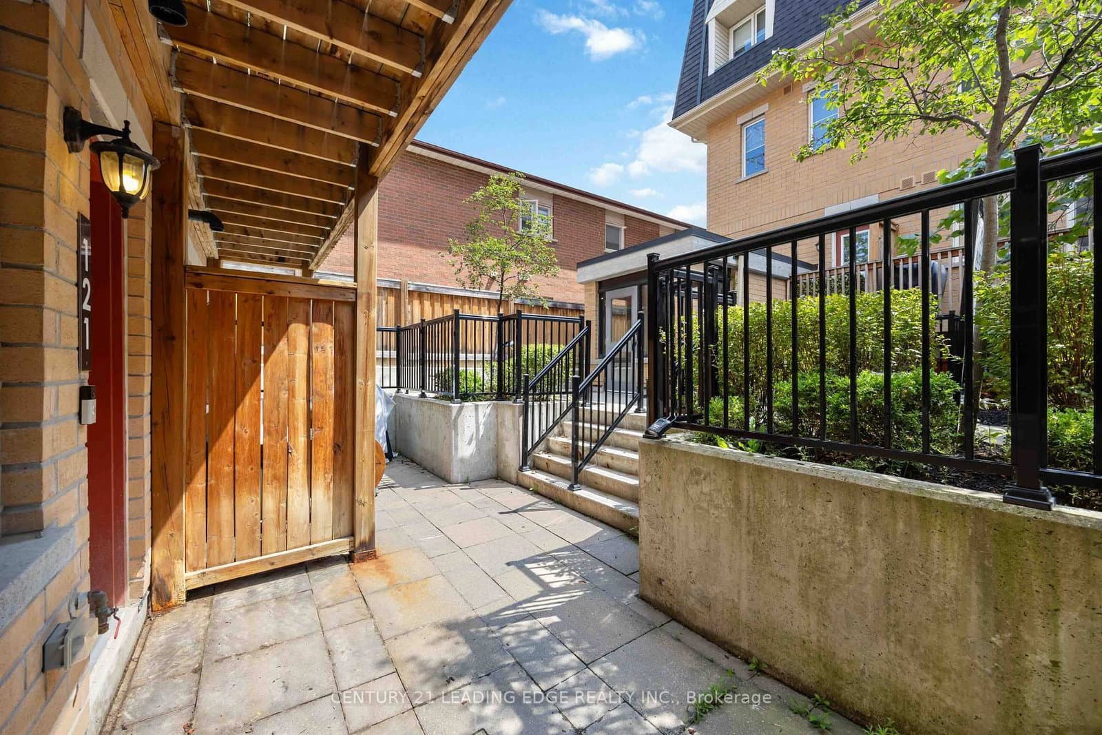 380 Hopewell Avenue, Unit 121 thumbnail 7