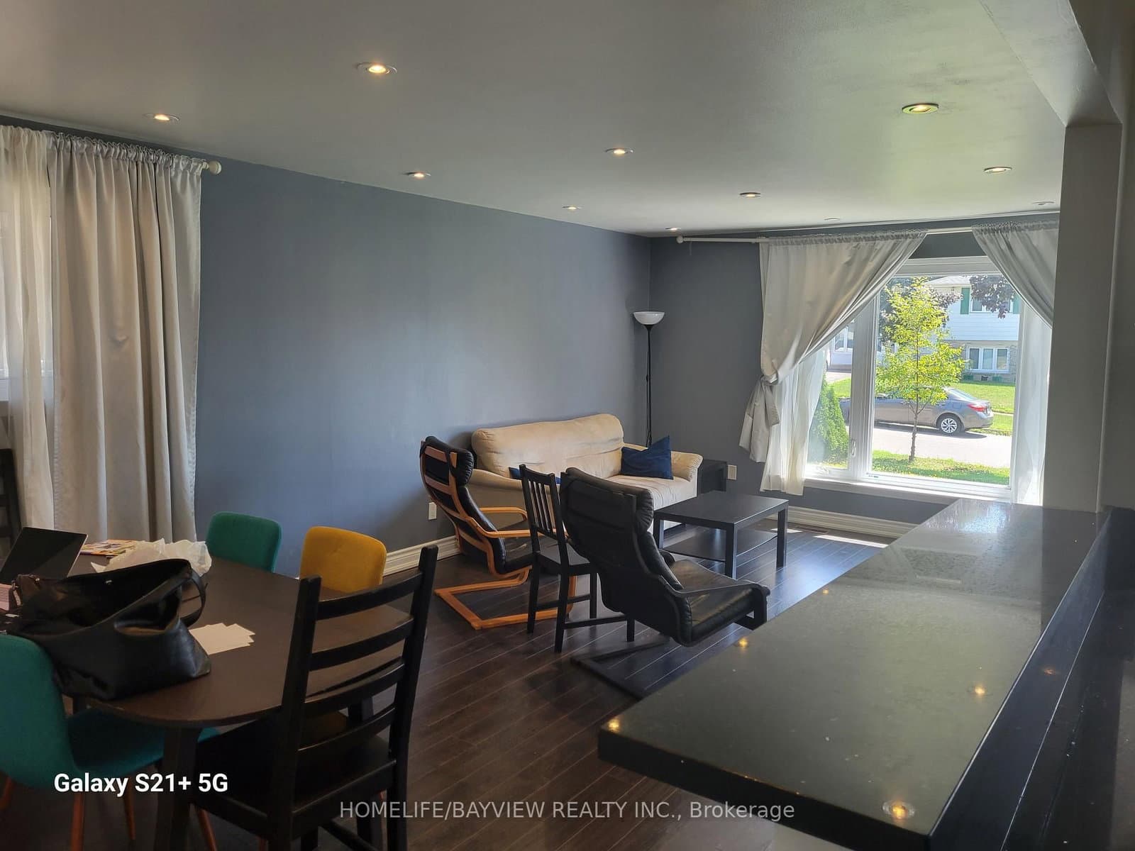 68 Broadoaks(main floor only) Drive thumbnail 5