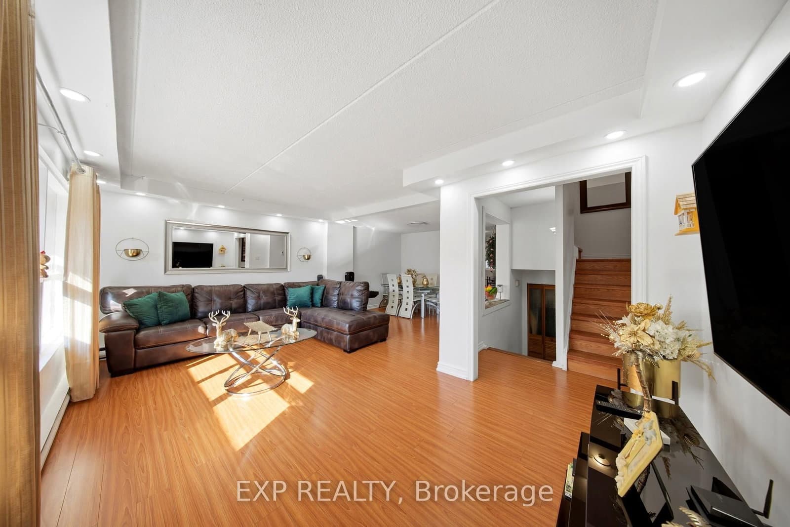 180 Mississauga Valley Boulevard, Unit 201 thumbnail 10