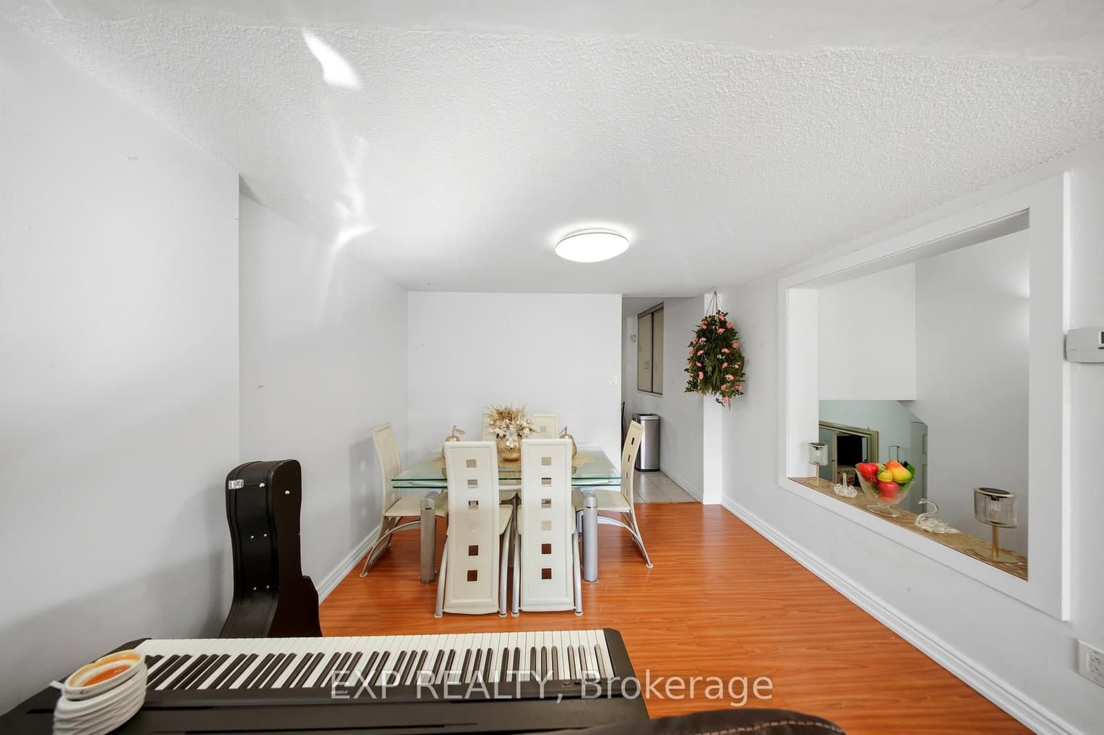 180 Mississauga Valley Boulevard, Unit 201 thumbnail 15
