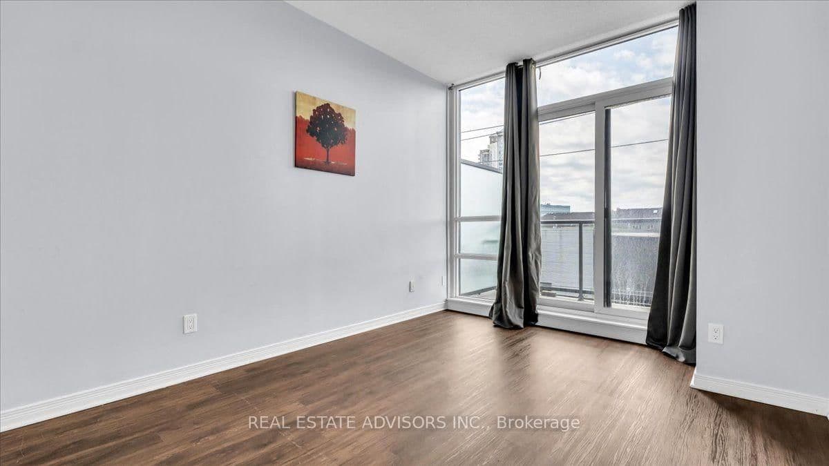 15 Legion Road, Unit 204 thumbnail 14