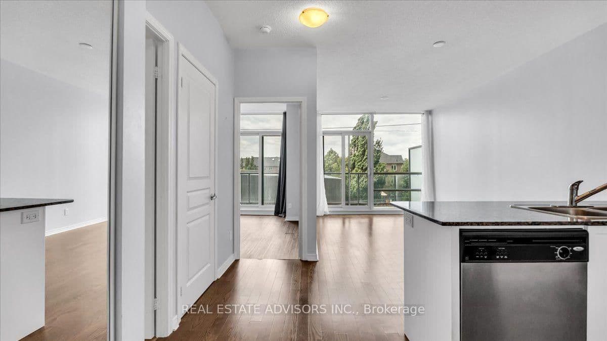15 Legion Road, Unit 204 thumbnail 9