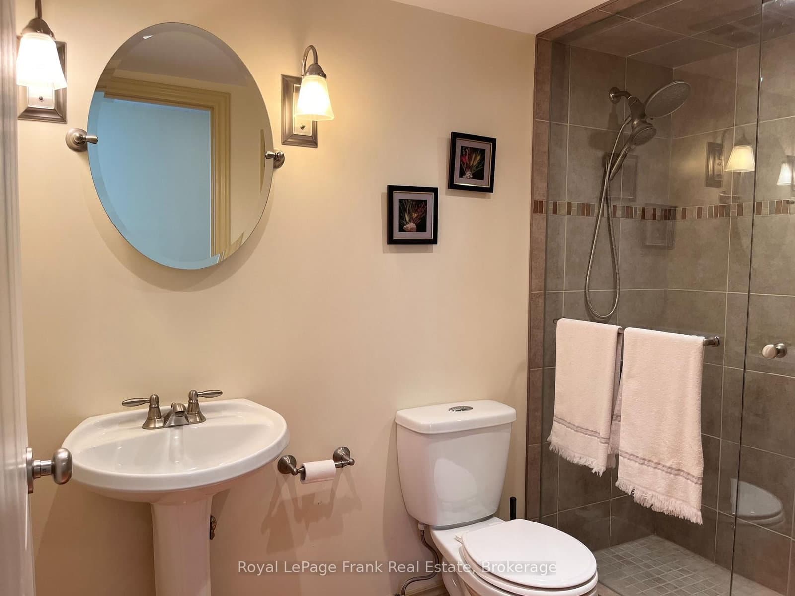 1110 Walden Circle, Unit 102 thumbnail 21
