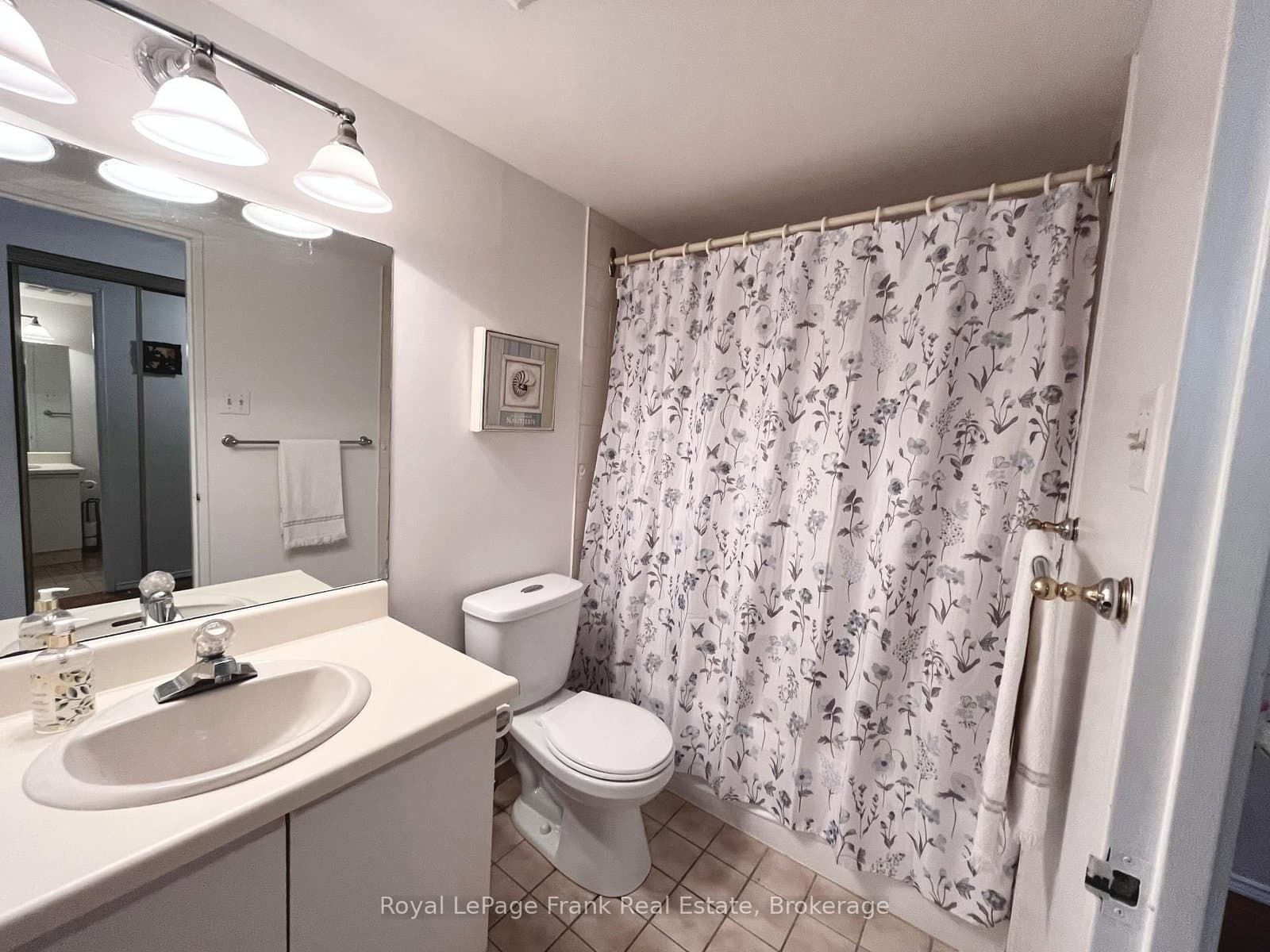 1110 Walden Circle, Unit 102 thumbnail 24
