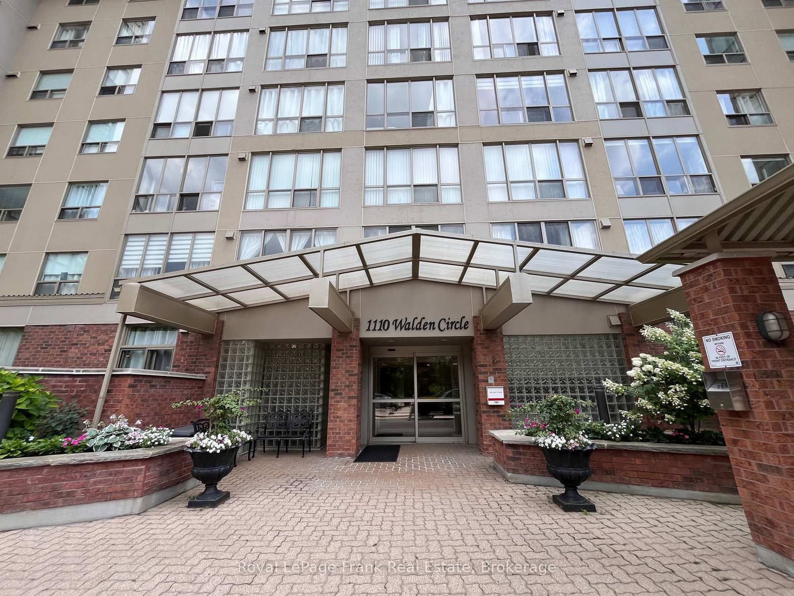 1110 Walden Circle, Unit 102 thumbnail 28