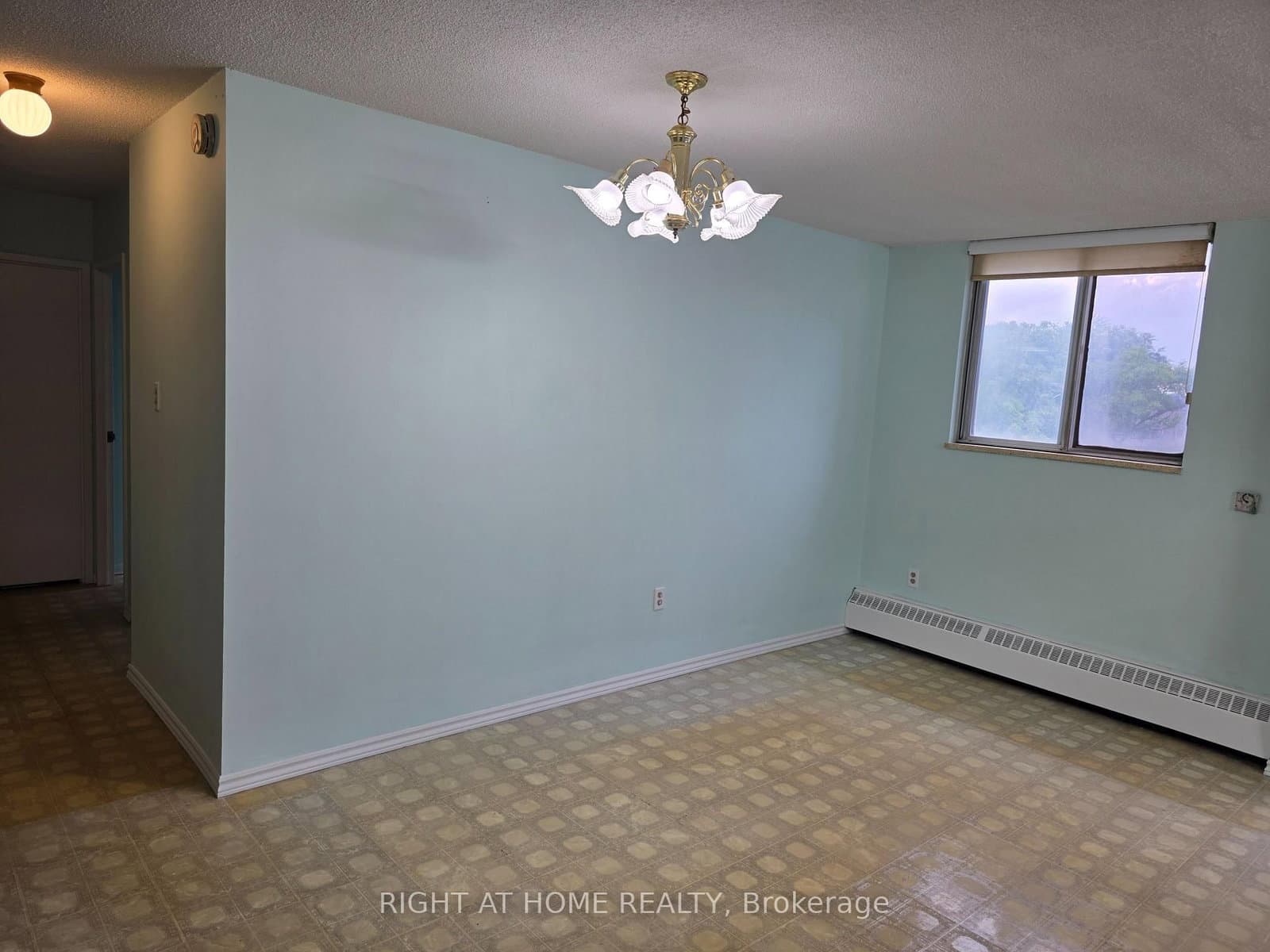 50 Lotherton Pathway, Unit 302 thumbnail 6