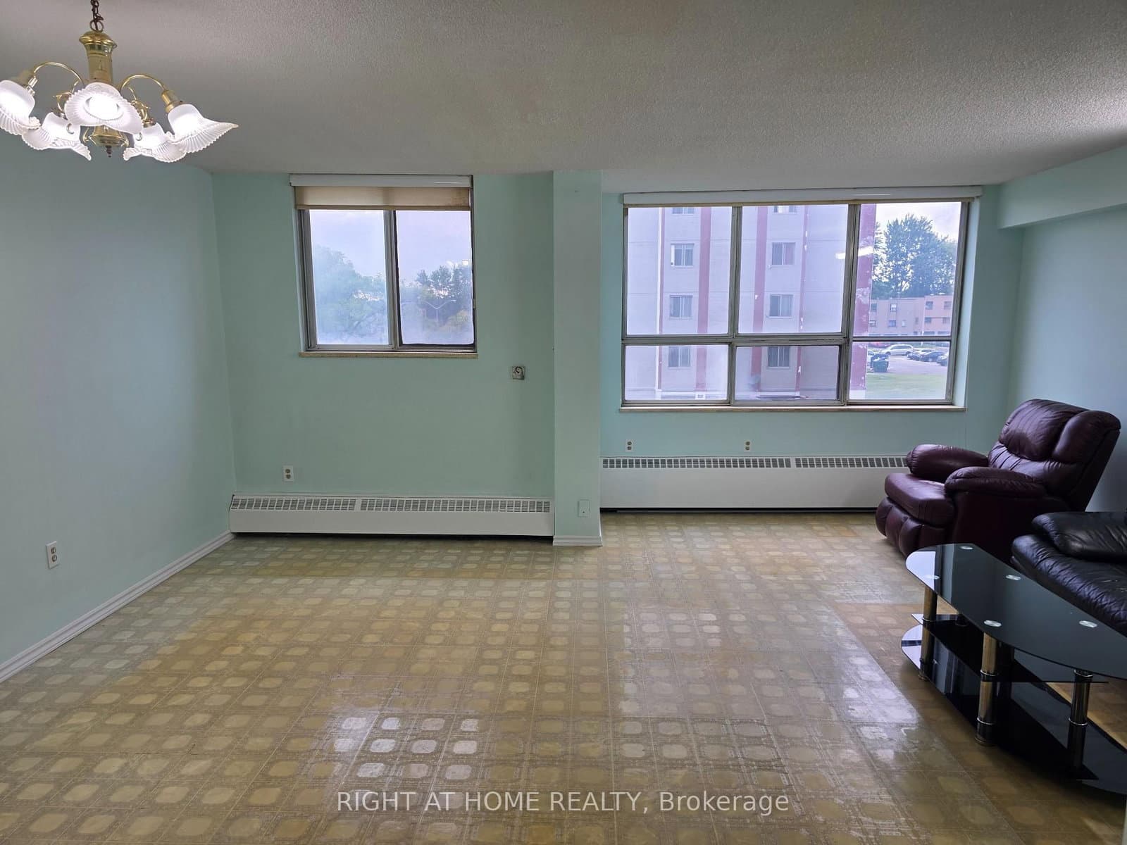 50 Lotherton Pathway, Unit 302 thumbnail 7