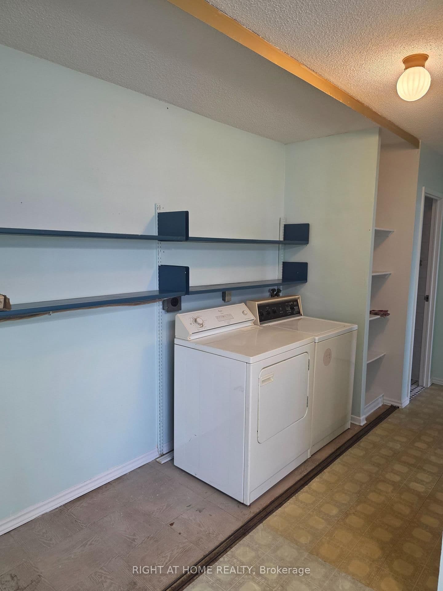 50 Lotherton Pathway, Unit 302 thumbnail 9