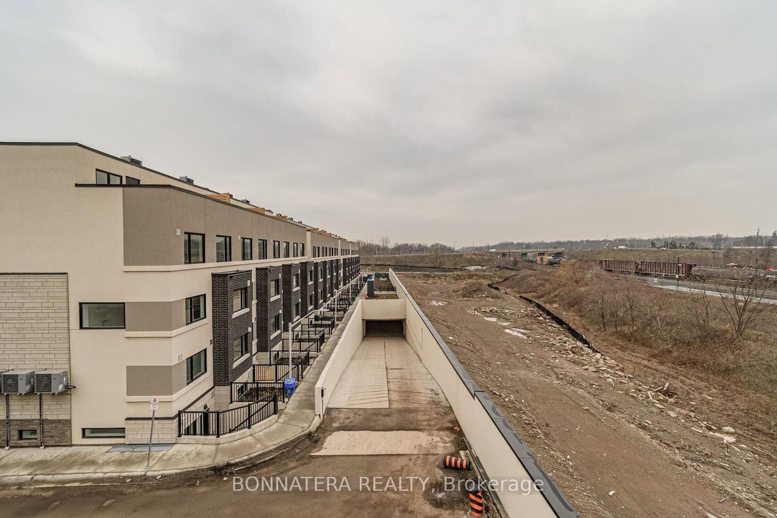 1121 Cooke Boulevard, Unit 59 thumbnail 46