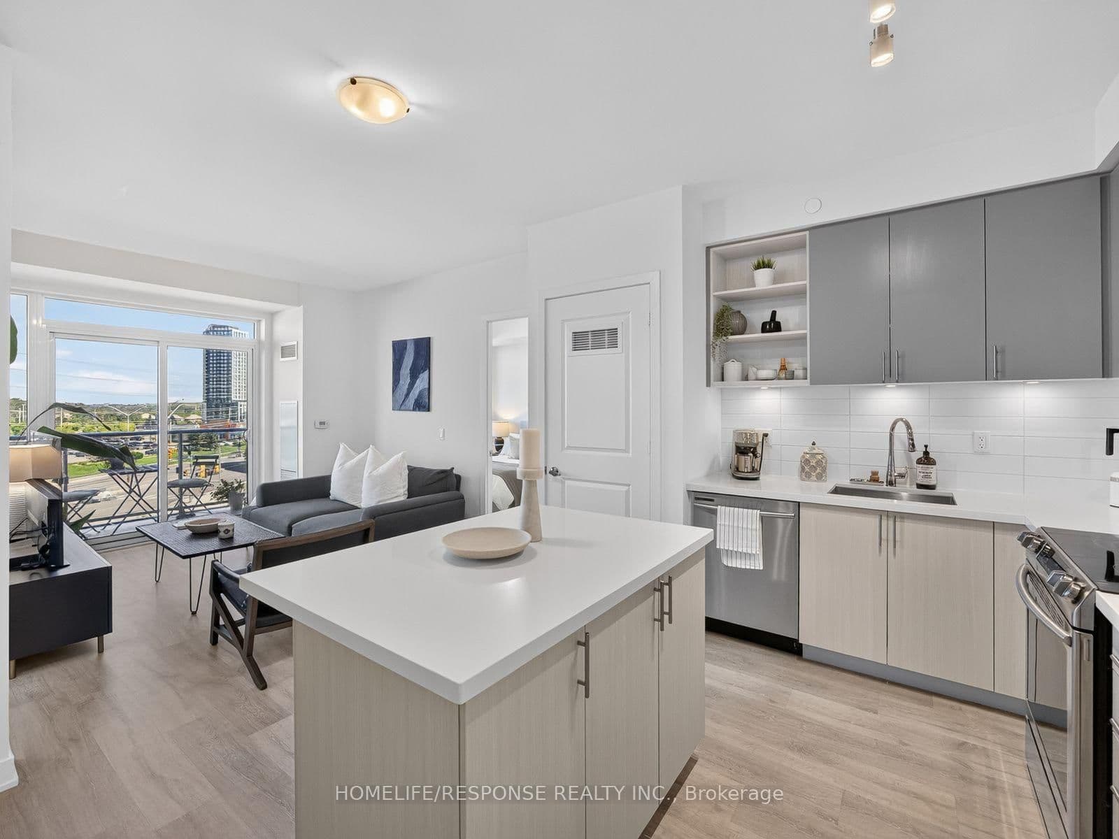 4699 Glen Erin Drive, Unit 410 thumbnail 14