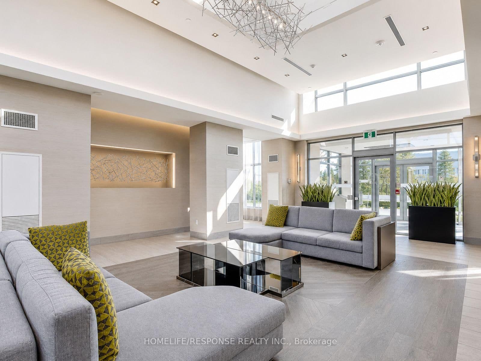 4699 Glen Erin Drive, Unit 410 thumbnail 25