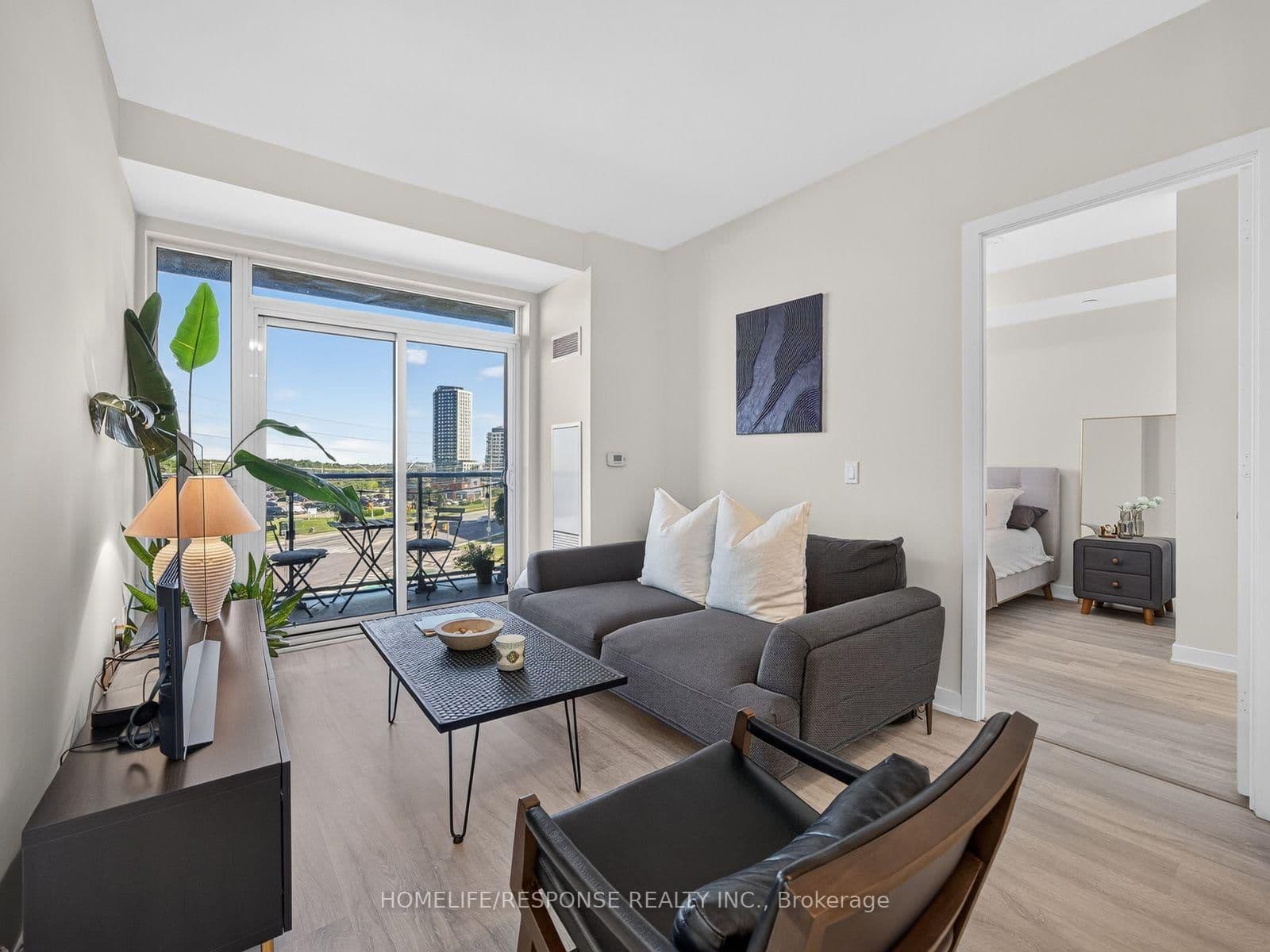 4699 Glen Erin Drive, Unit 410 thumbnail 7