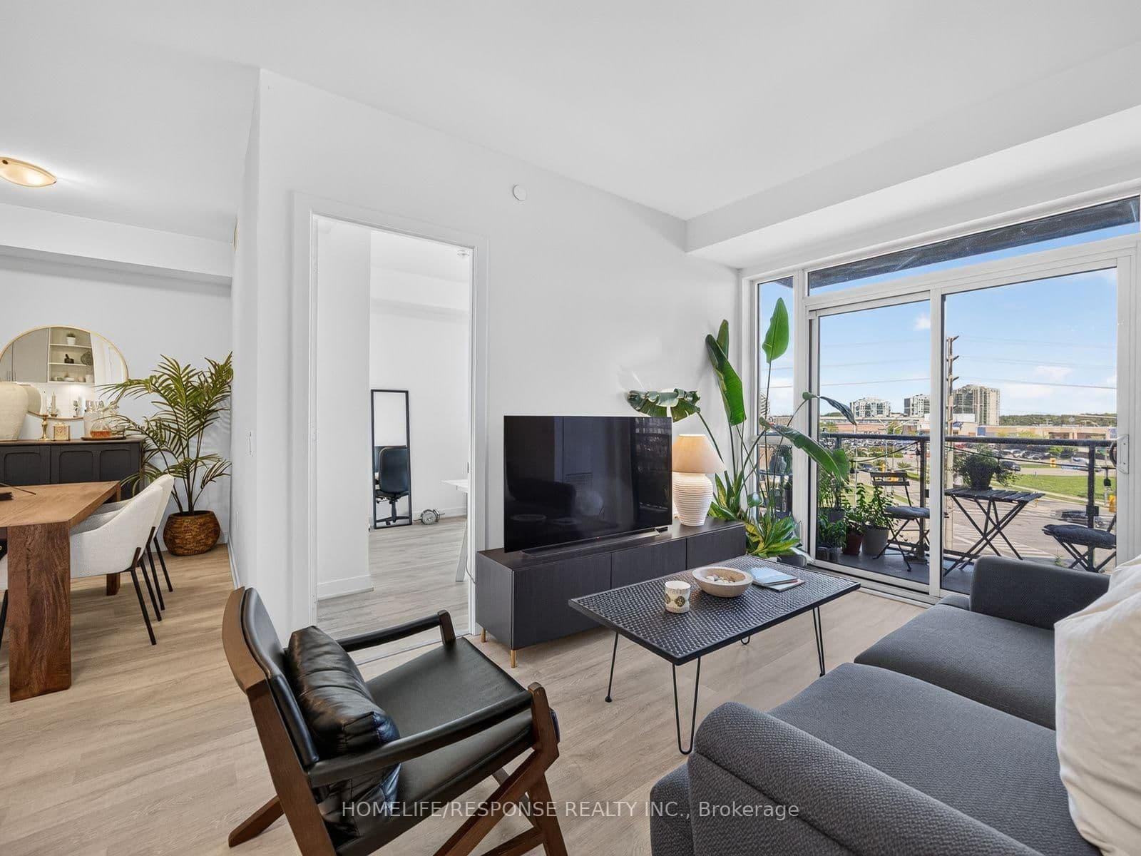 4699 Glen Erin Drive, Unit 410 thumbnail 8