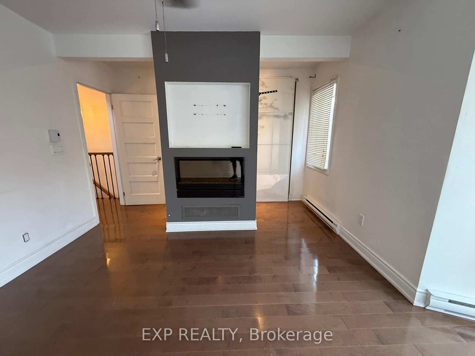 7 Lansdowne Avenue, Unit 2F and 3F thumbnail 2