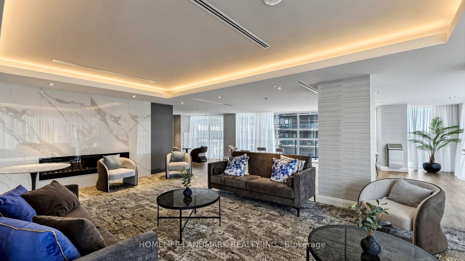 38 Annie Craig Drive, Unit 2702 thumbnail 43
