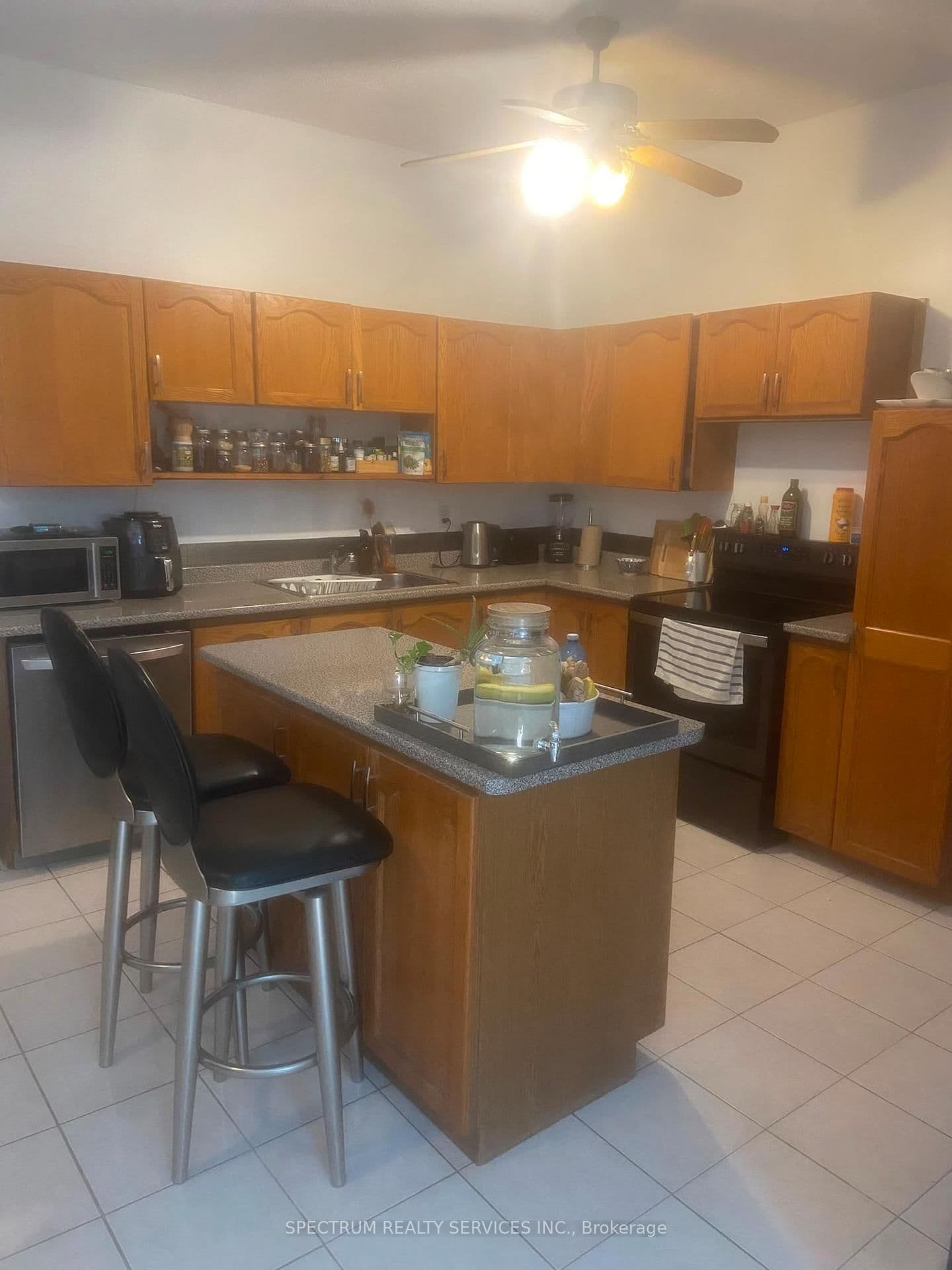 3126 Dundas Street W, Unit Rear Main Floor Loft thumbnail 14