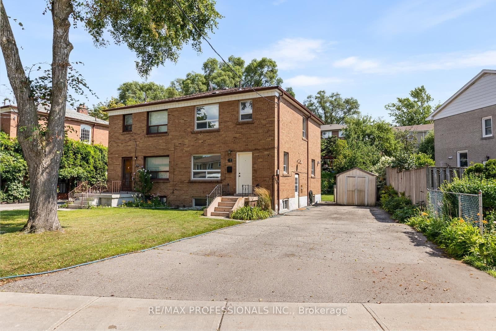 21 Brendwin Road - Image 1