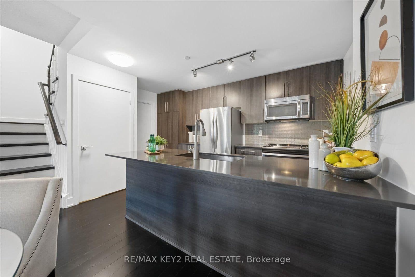 4011 Brickstone Mews, Unit TH6 thumbnail 10
