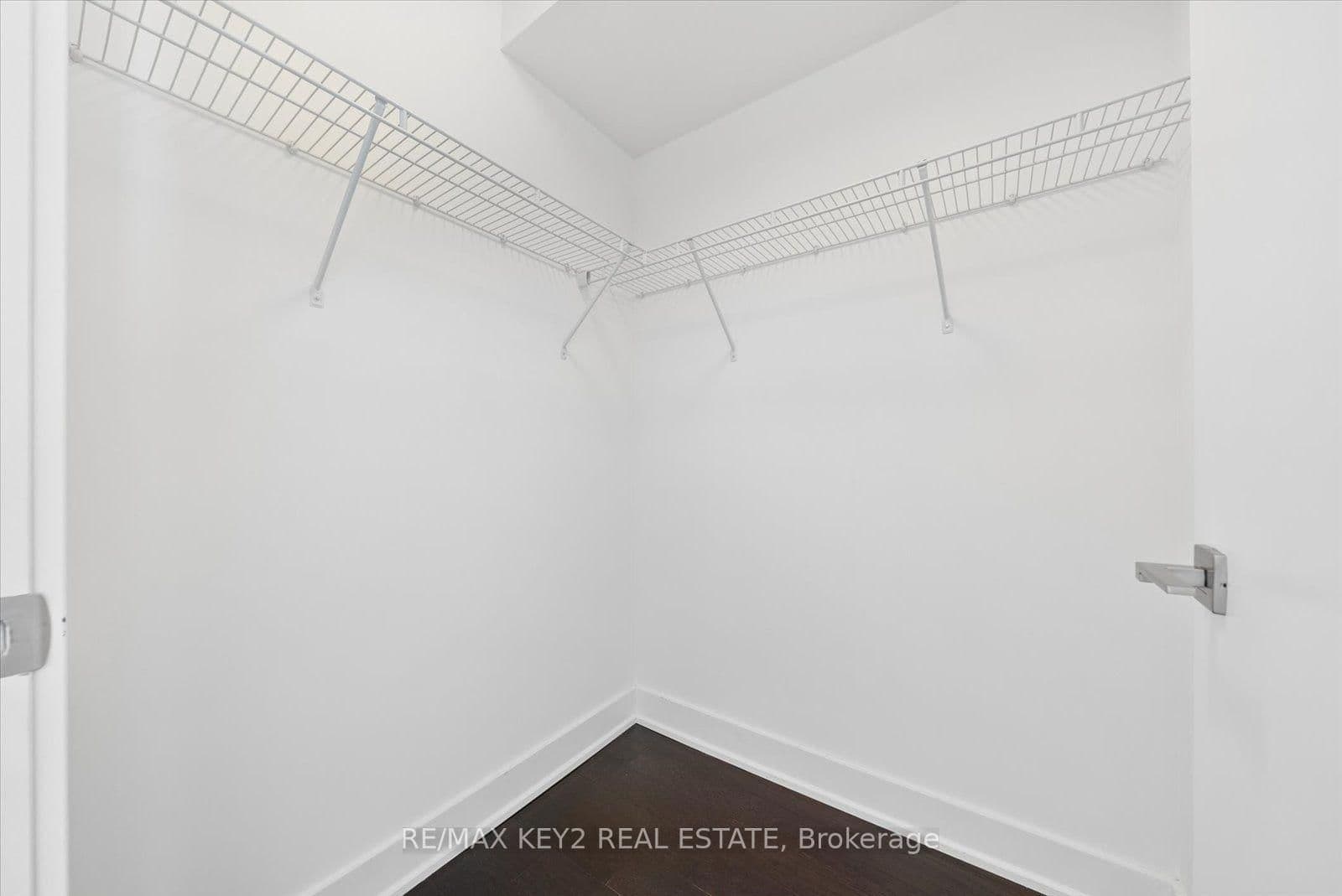 4011 Brickstone Mews, Unit TH6 thumbnail 27